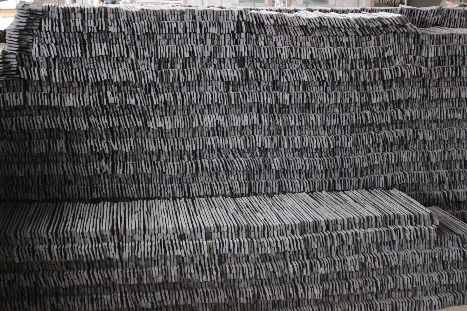 black natural stone thin ledgestone wall cladding 10x36cm details - black stone exterior veneer surface texture