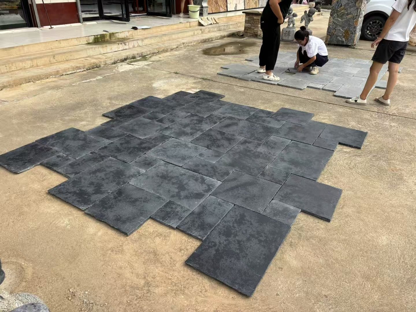 Crazy paving flagstone detail close-up, riven split face and mesh bond quality
