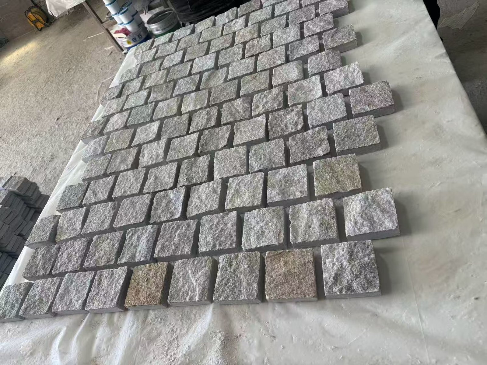 Crazy paving flagstone main for driveways and pool surrounds