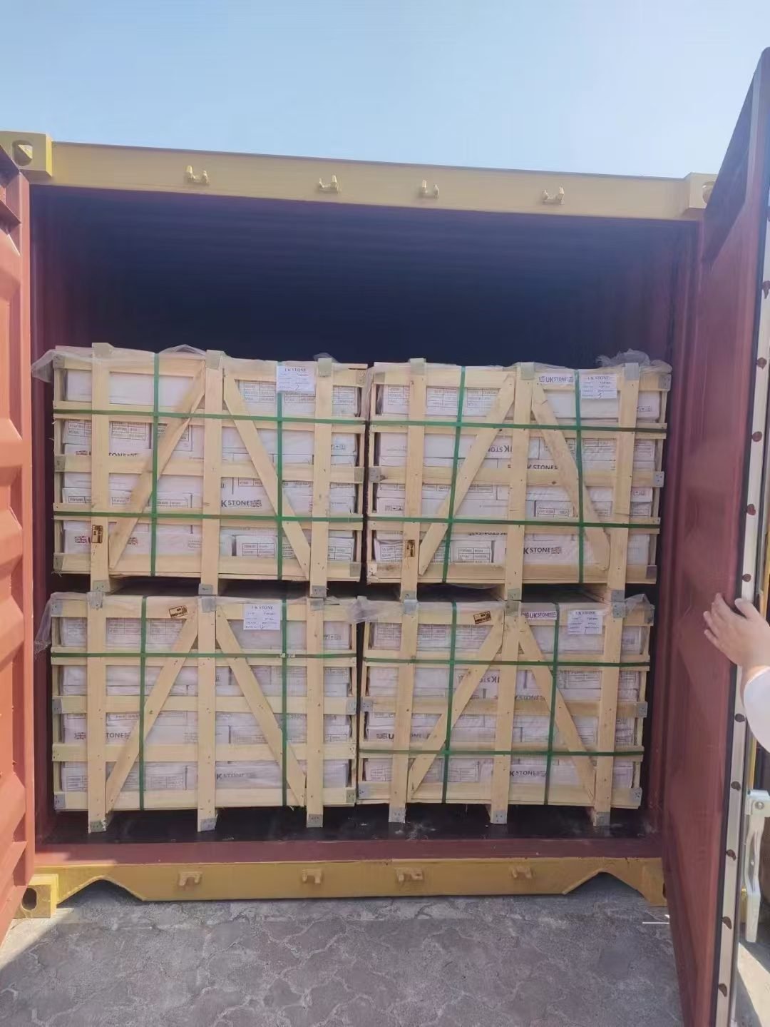 heavy duty wooden crates safely loaded in standard container - container loading with reinforced wooden crates, airbag reinforcement and steel strapping, 26.5 ton heavy load export packing for ocean freight