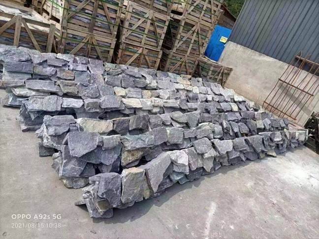 loose stone corner material 19