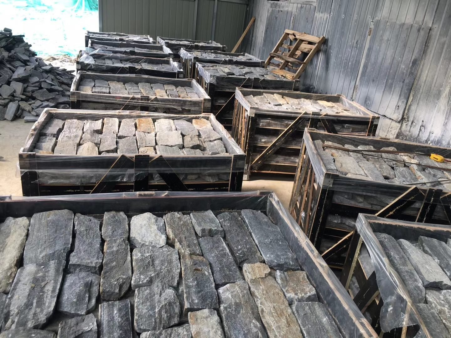 natural linear loose stone panels photo 6