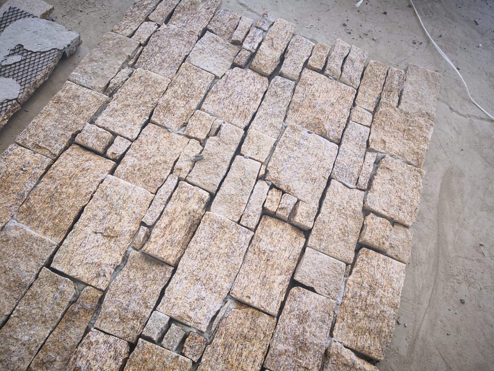 TSP-123 Z-Panel detail close-up, interlocking connection edge and split face texture